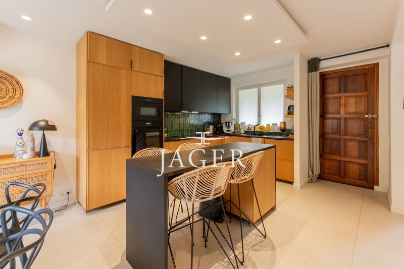 2 - house for sale in gassin var france
