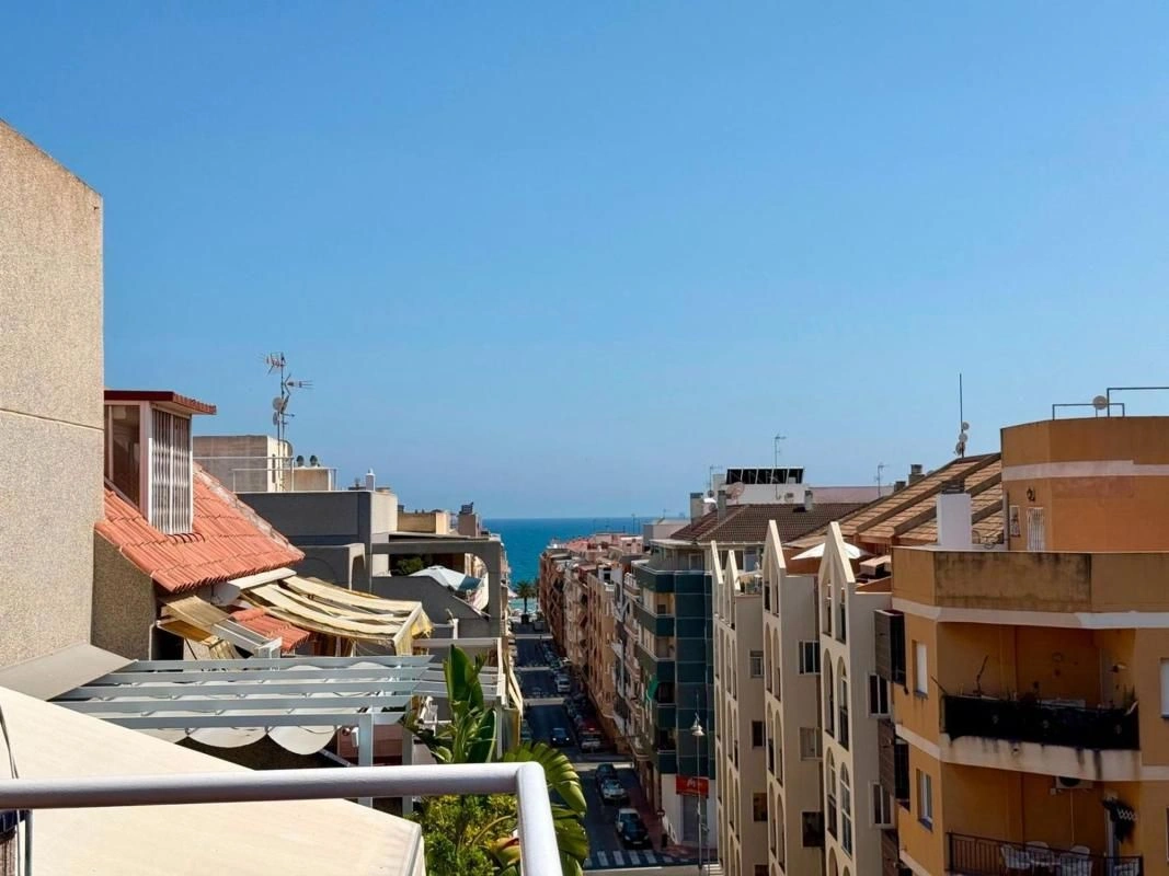 1 - verkoop appartement strand to voet torrevieja - costa blanca valencian community spanje