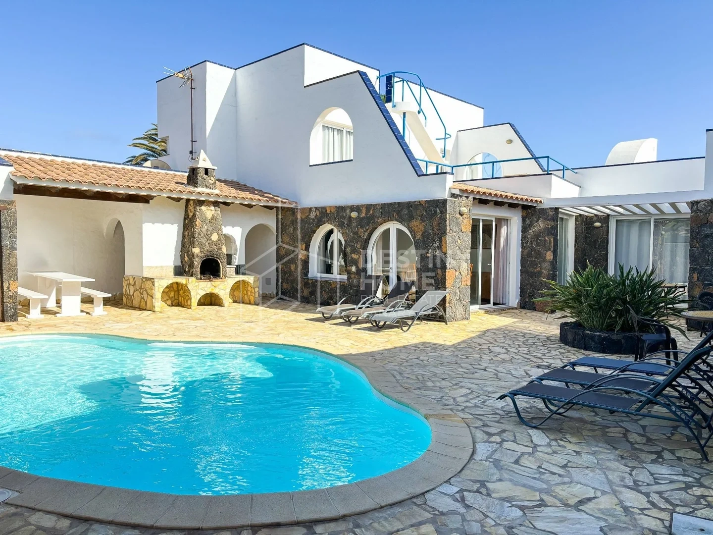 1 - sea view villa for sale in corralejo fuerteventura - canary islands spain