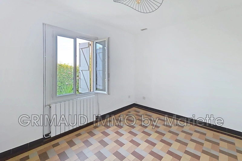 2 - house for sale in sainte-maxime var france