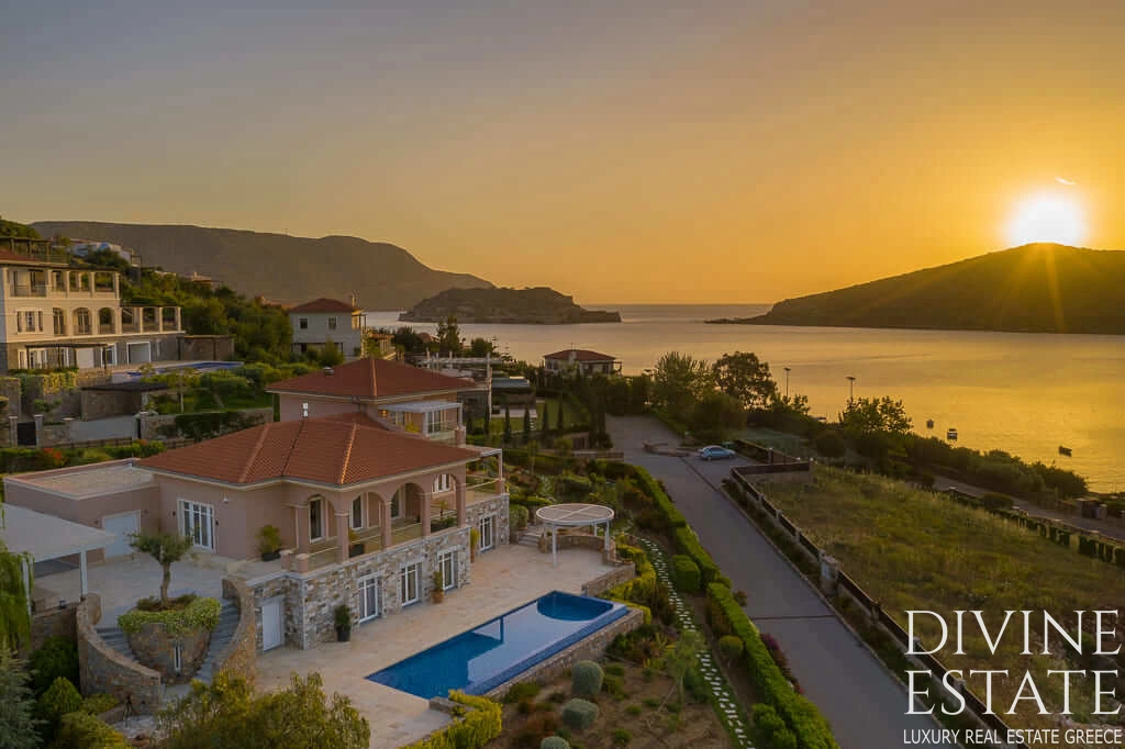 1 - vendita villa vista mare agios nikolaos creta grecia