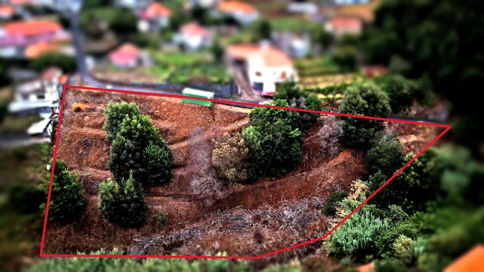 2 - venta terreno vista al mar gaula madeira portugal