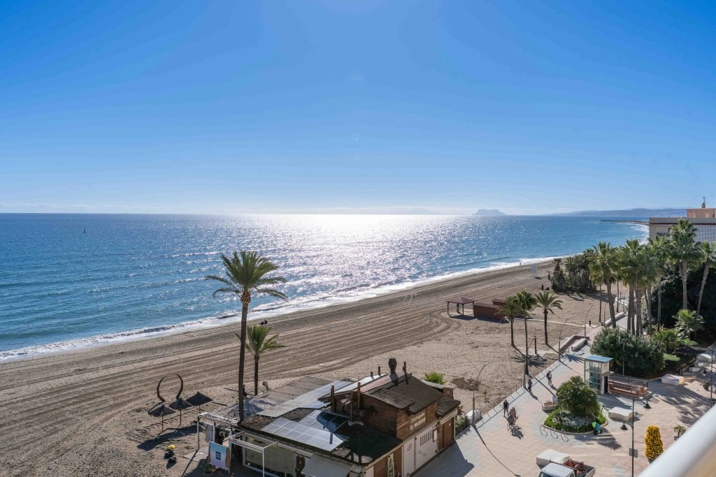 2 - venta apartamento frente al mar estepona - costa del sol andalucía españa