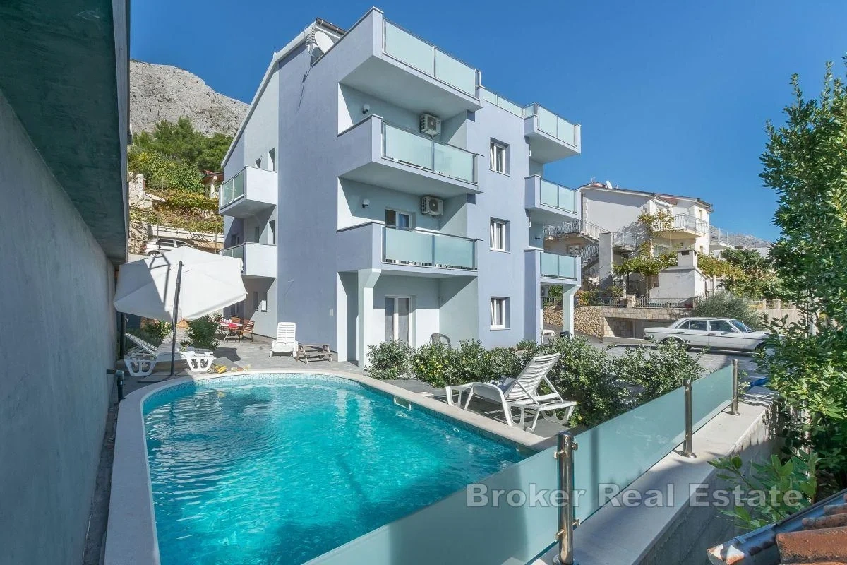 2 - venta casa vista al mar omiš split-dalmacia croacia