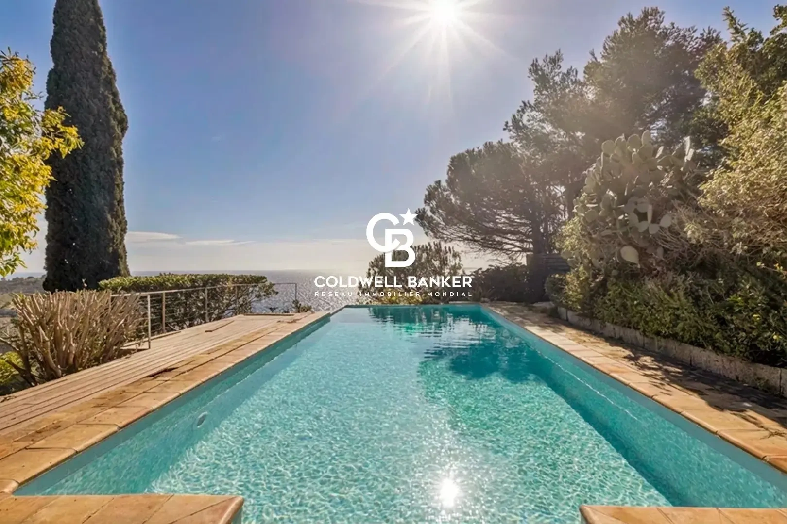 2 - venta casa vista al mar rayol-canadel-sur-mer var francia