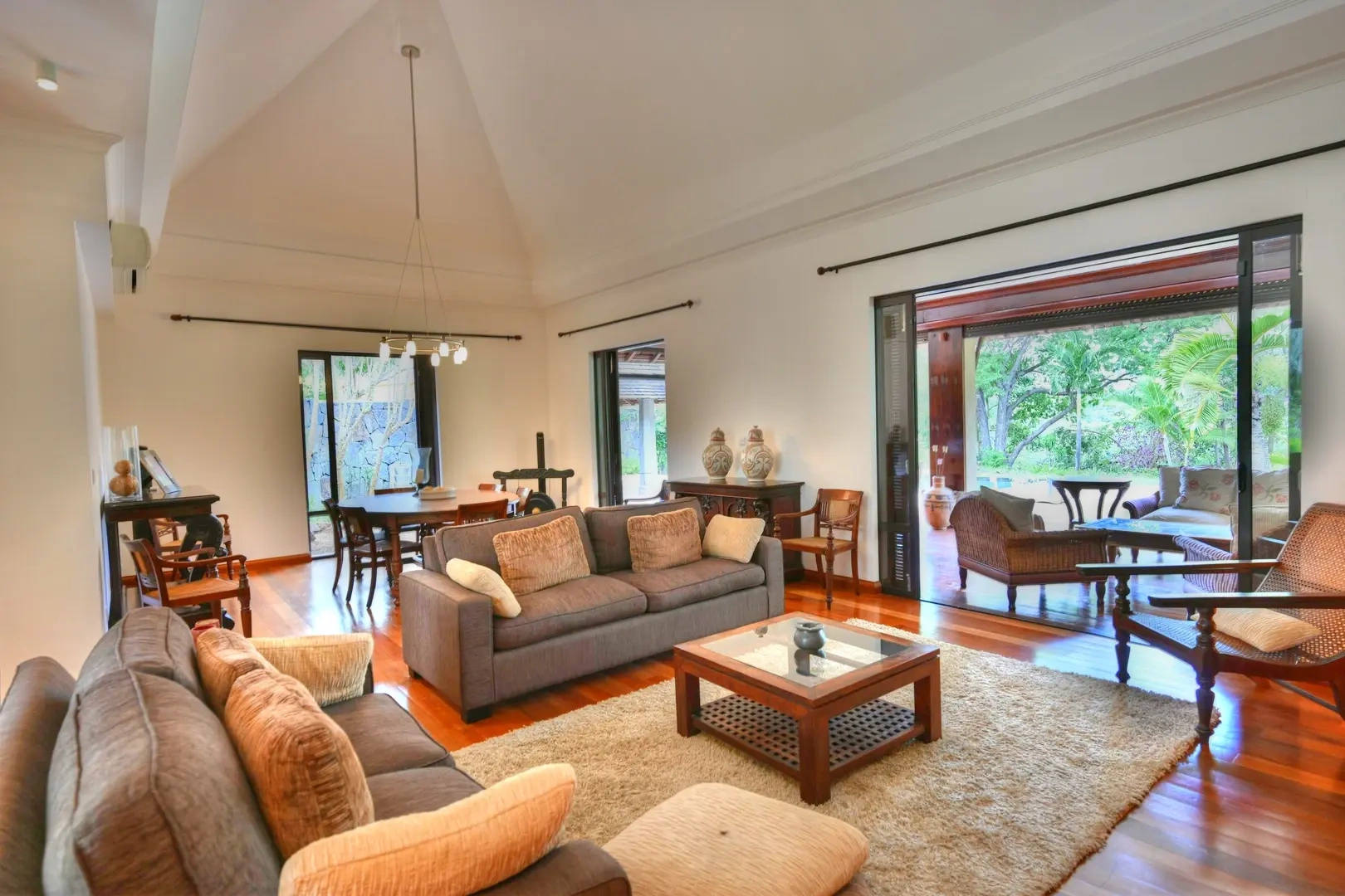 2 - villa for sale in tamarin rivière noire mauritius