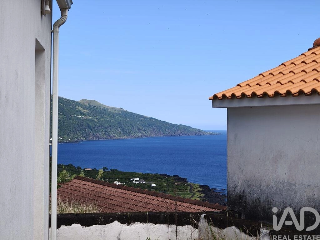 1 - sea view villa for sale in lajes do pico the azores portugal