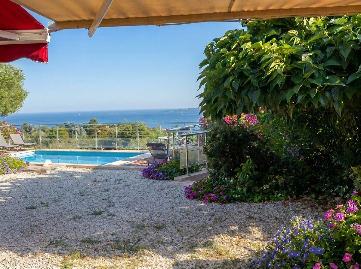 2 - venta casa vista al mar les issambres var francia