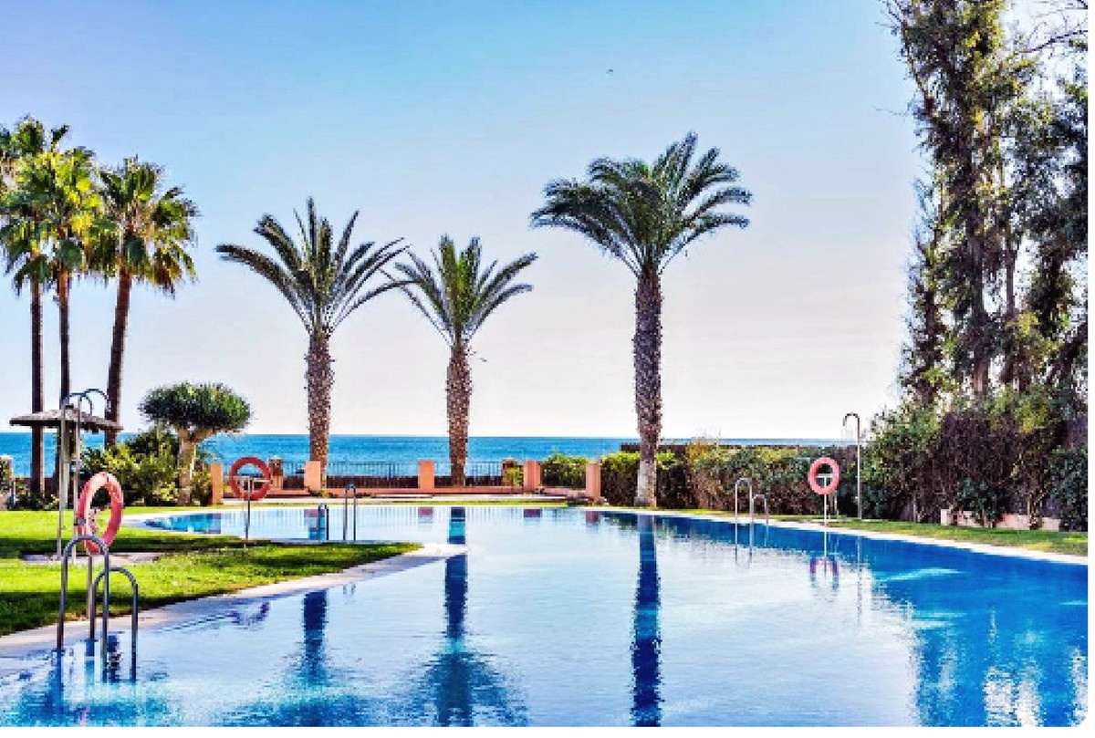 1 - venta comercio vista al mar manilva andalucía españa