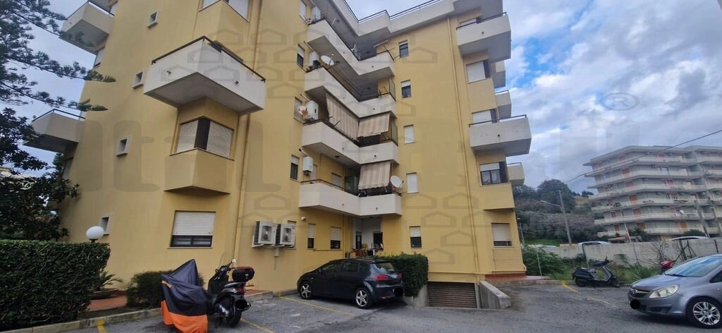 1 - продажа квартира barcellona pozzo di gotto сицилия италия