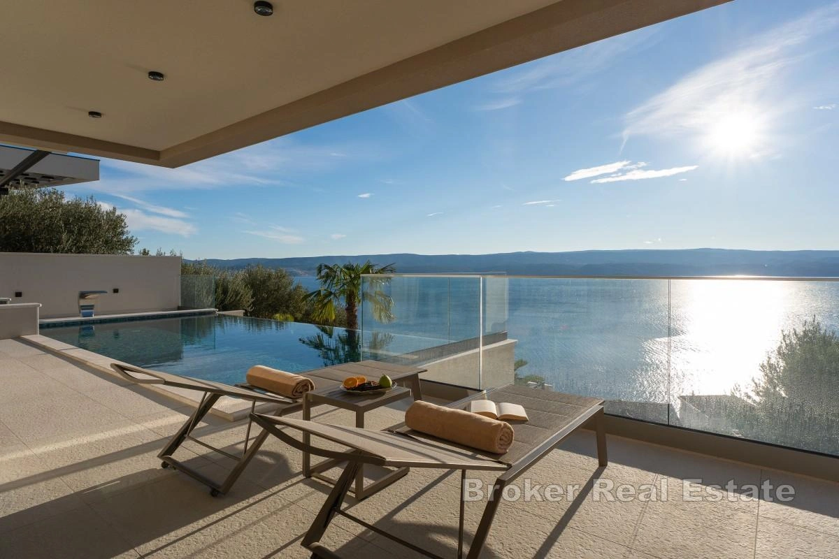 2 - venta casa vista al mar omiš split-dalmacia croacia