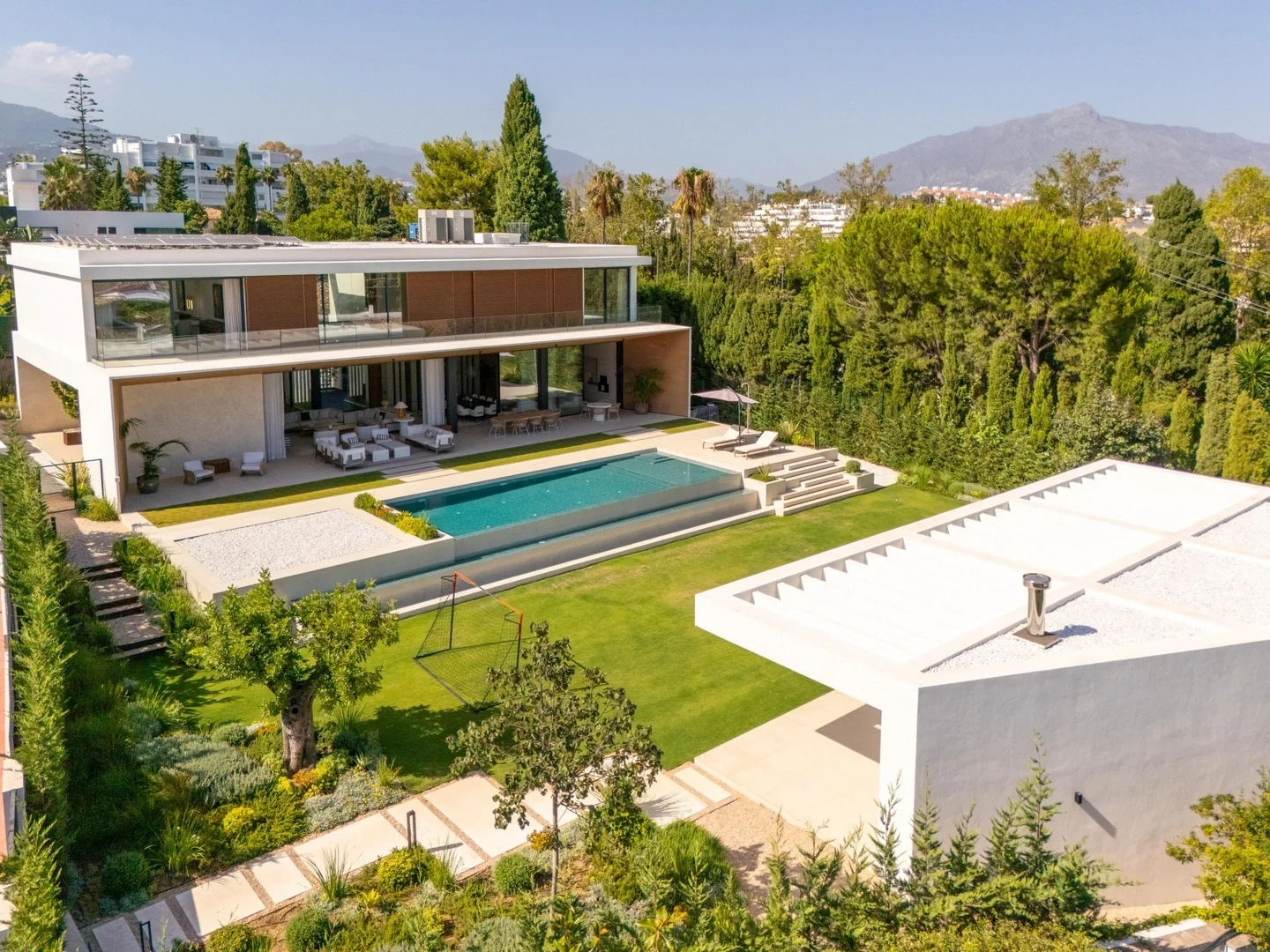 2 - venta villa san pedro de alcántara andalucía españa