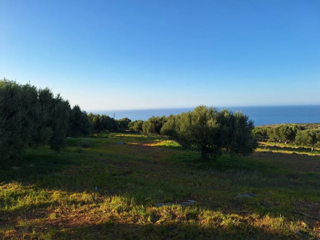2 - venta terreno vista al mar eloúnda creta grecia