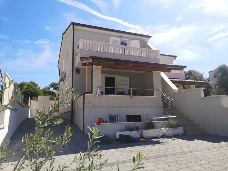 1 - venta casa vista al mar rogoznica šibenik-knin croacia