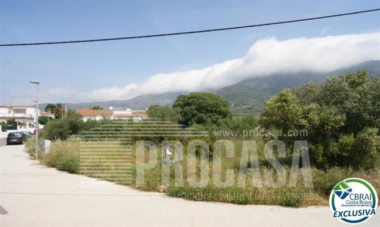 2 - venta propiedad roses cataluña españa