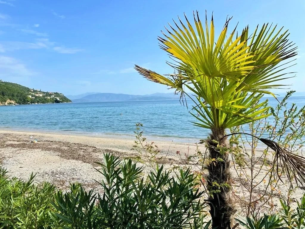 2 - vente maison pieds dans l'eau corfu îles ioniennes grèce