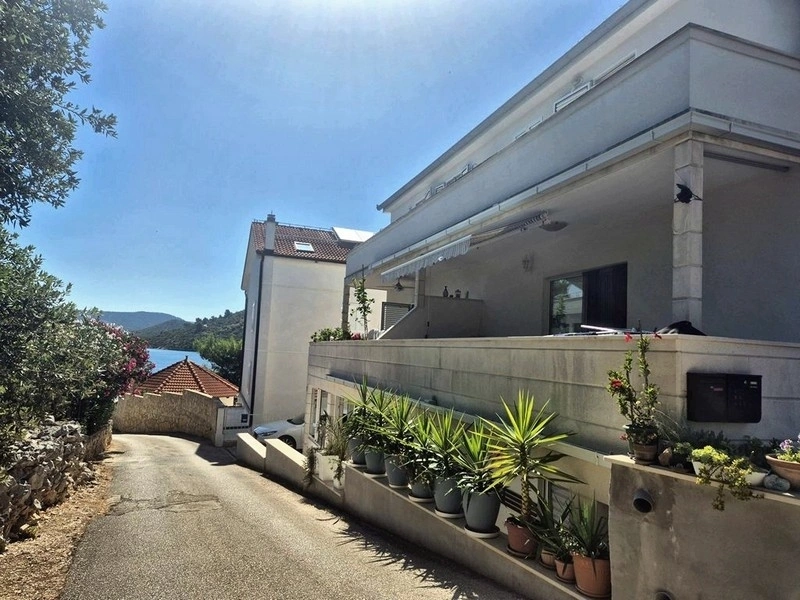 2 - venta apartamento vista al mar rogoznica šibenik-knin croacia