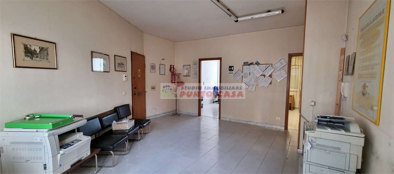 2 - vente commerce trapani sicile italie