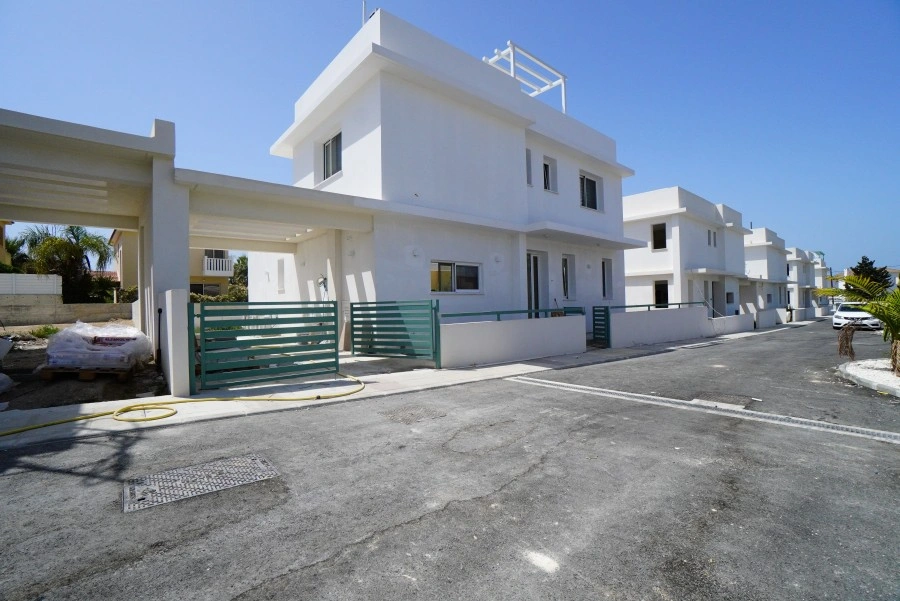 2 - venta villa larnaca lárnaca chipre
