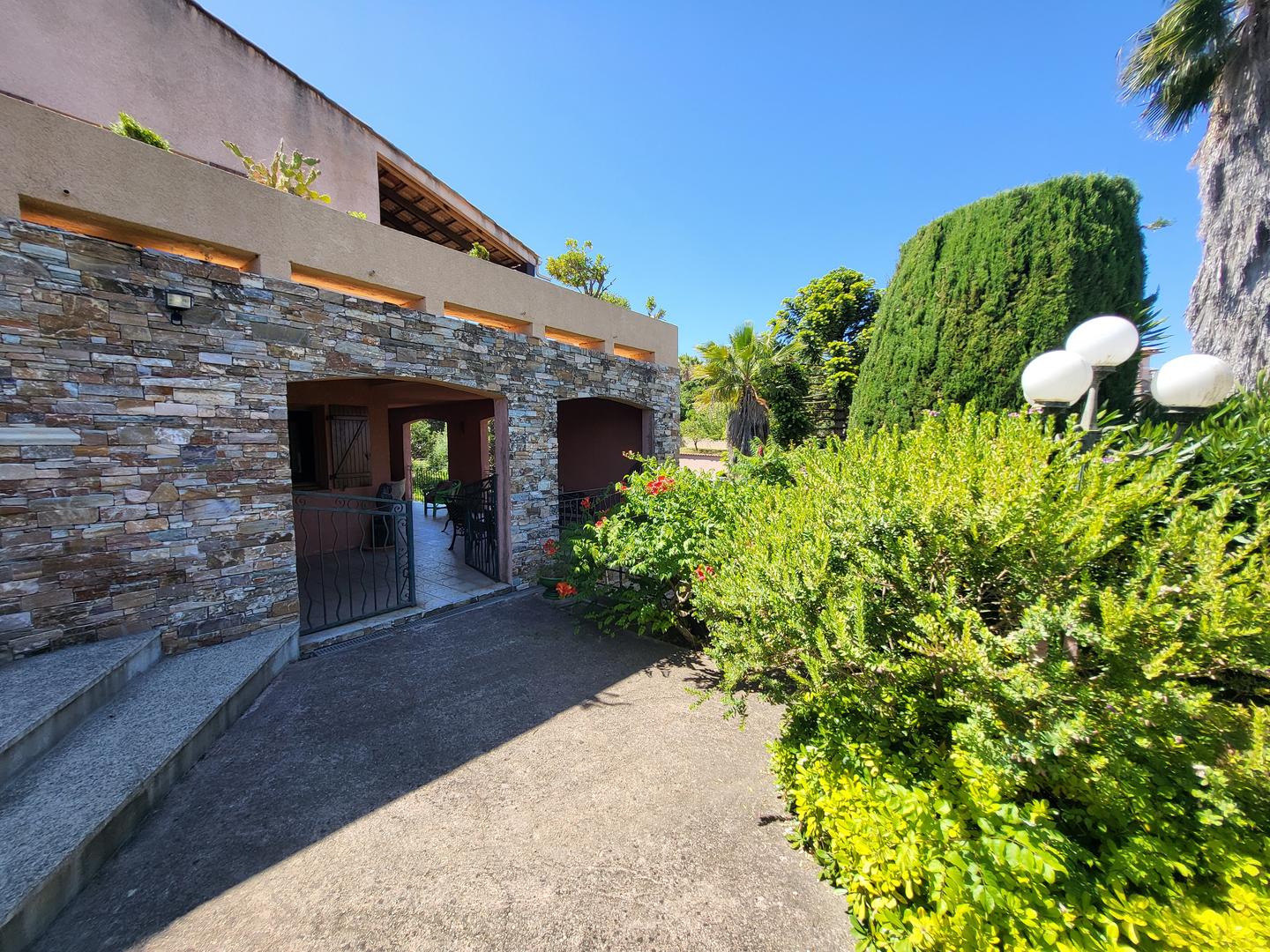 2 - venta casa vista al mar porticcio córcega del sur francia