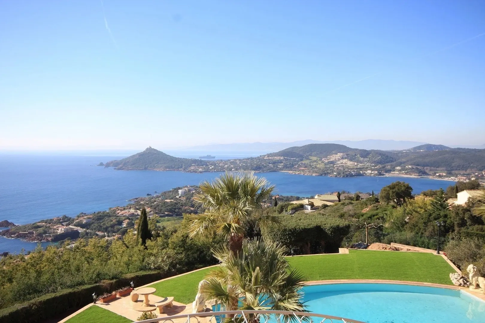 1 - verkauf villa meerblick saint-raphaël var frankreich