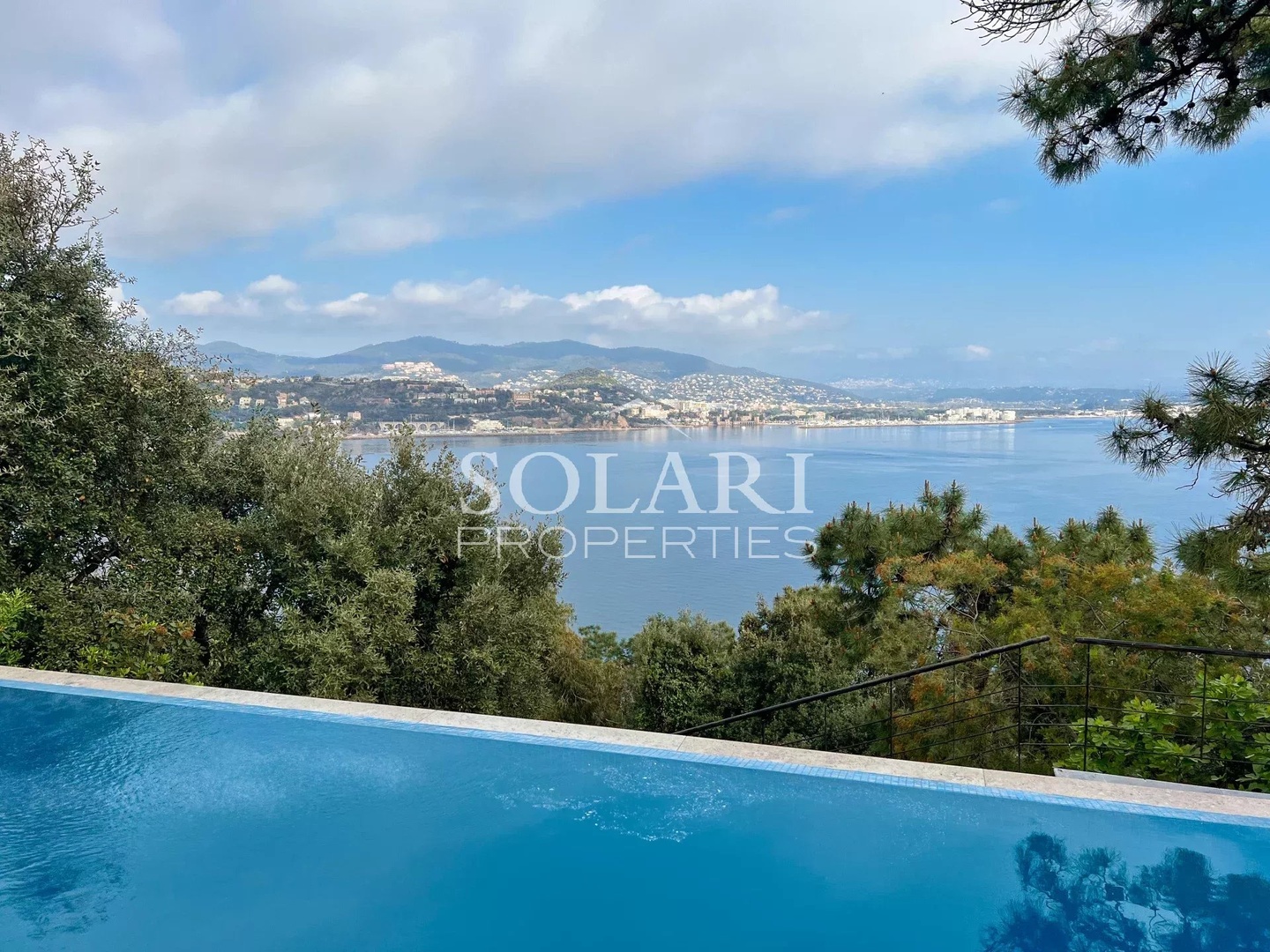 1 - sea view house for vacation rentals in théoule-sur-mer alpes-maritimes france