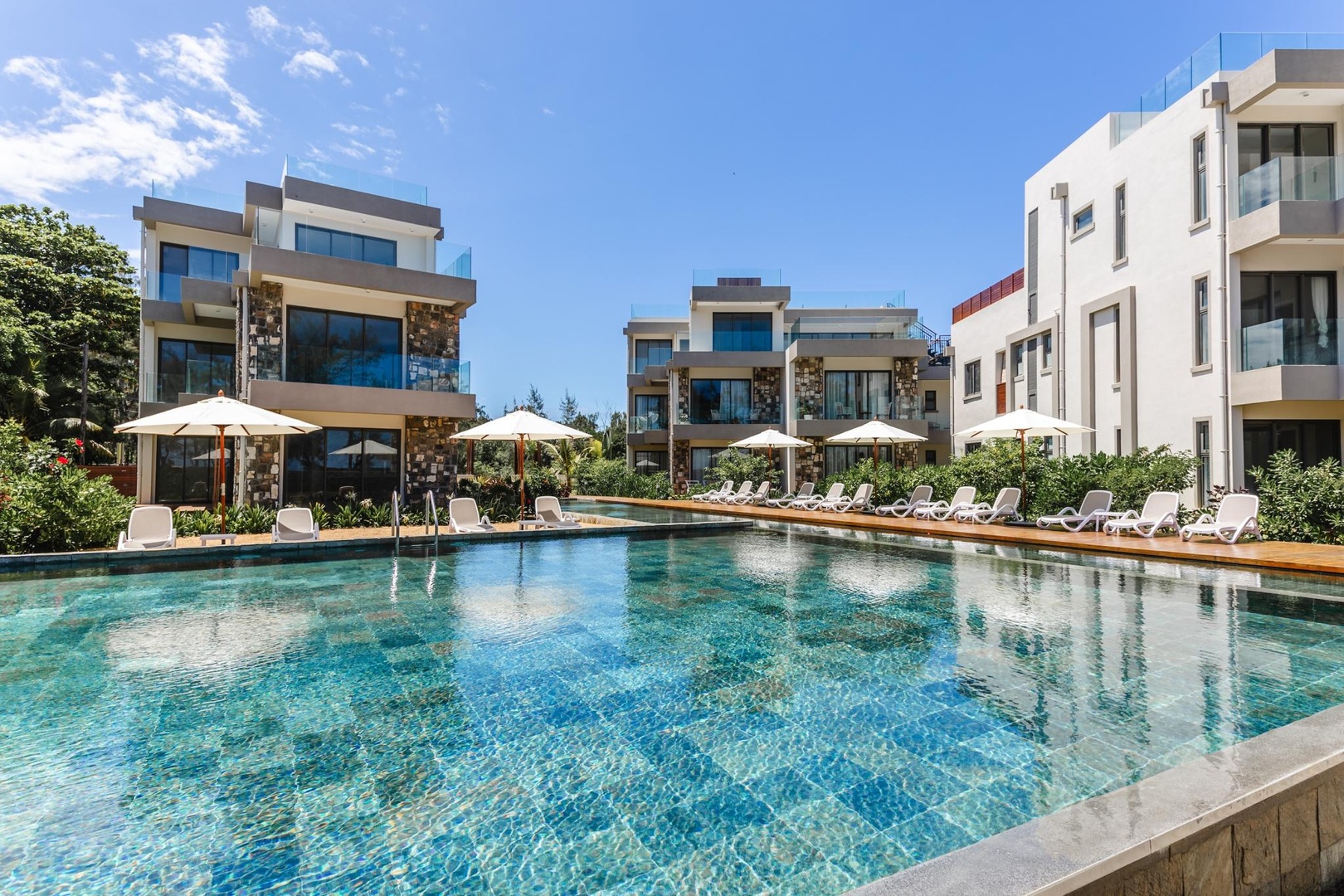 1 - waterfront apartment for sale in poste lafayette flacq mauritius