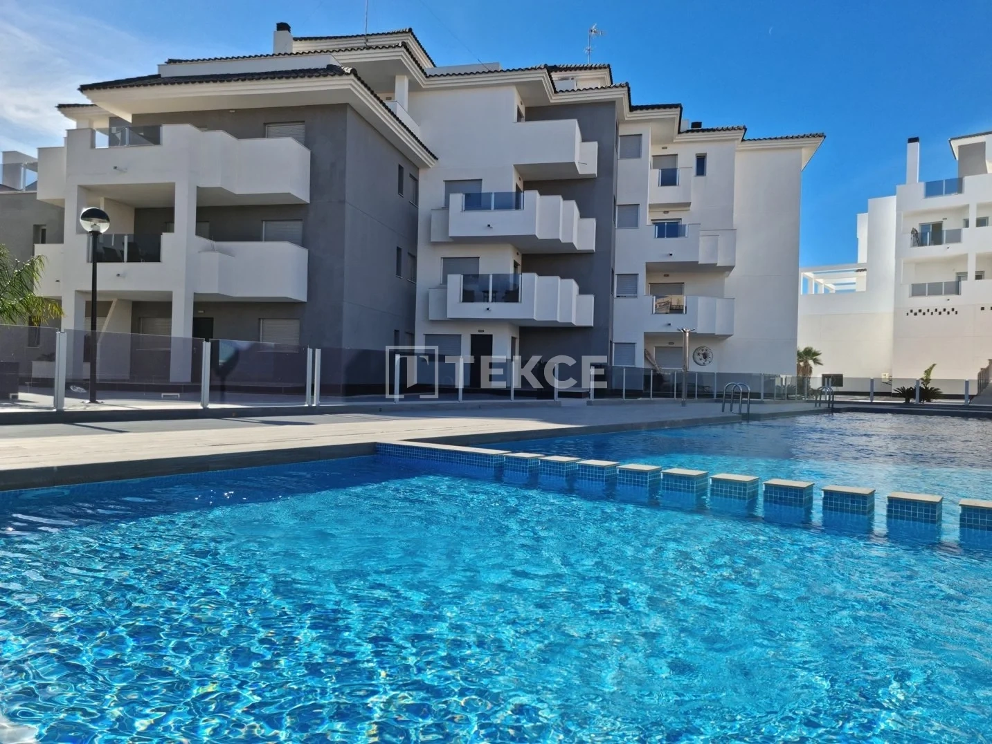 Appartement avec piscine