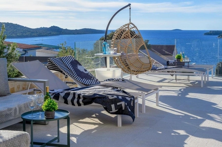 2 - venta casa vista al mar rogoznica šibenik-knin croacia