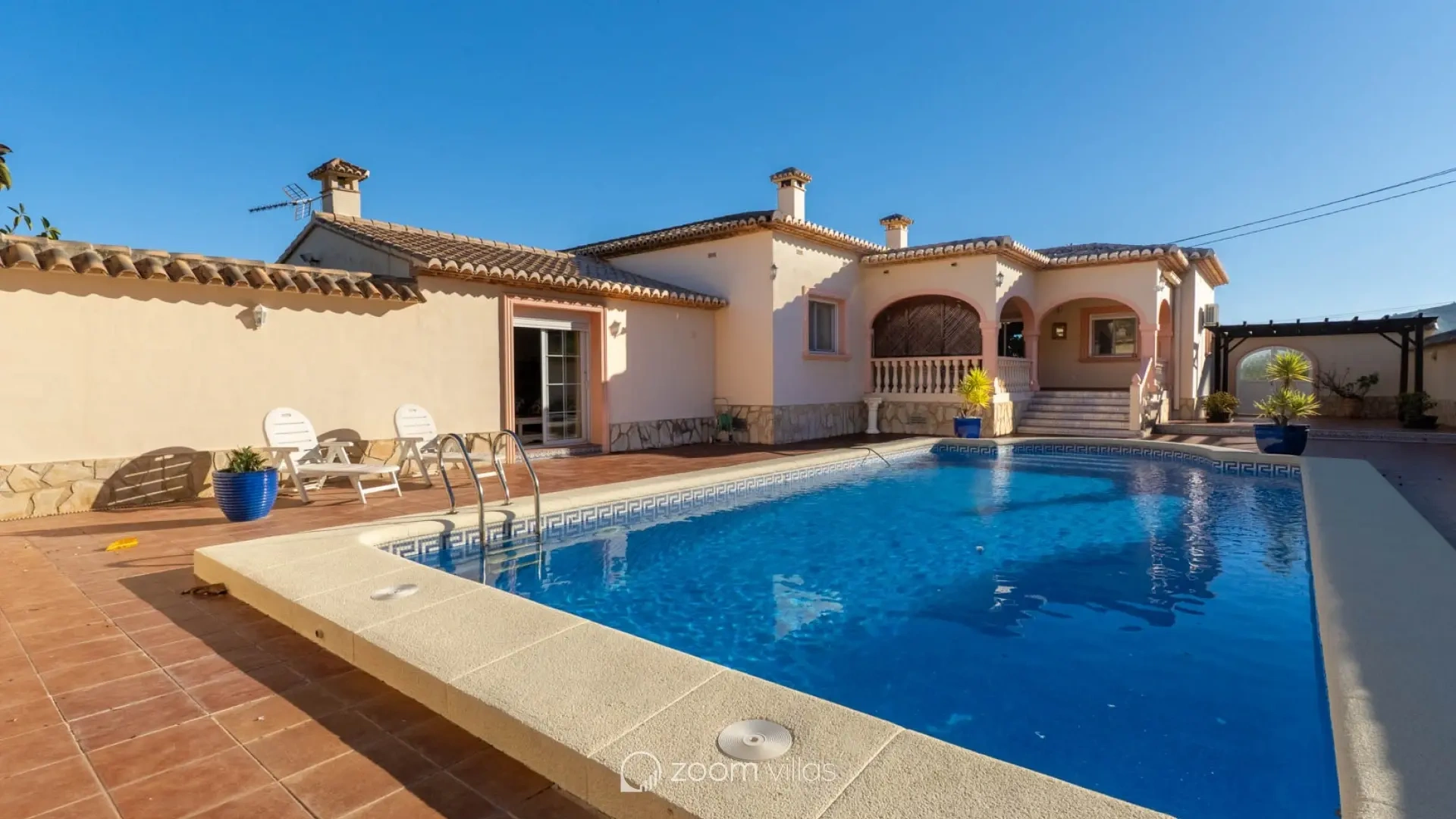 2 - verkauf haus xalo valencia spanien
