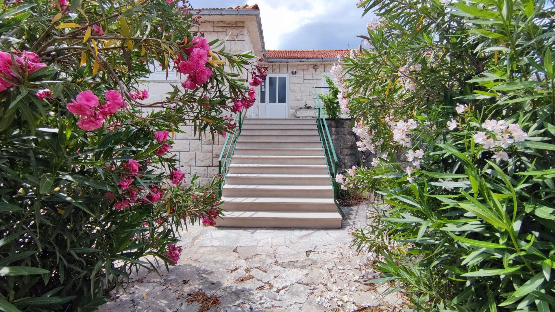1 - waterfront house for sale in supetar split-dalmatia croatia