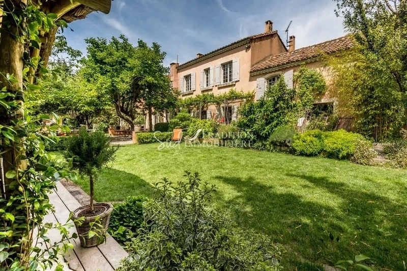 1 - vendita casa paradou bocche del rodano francia