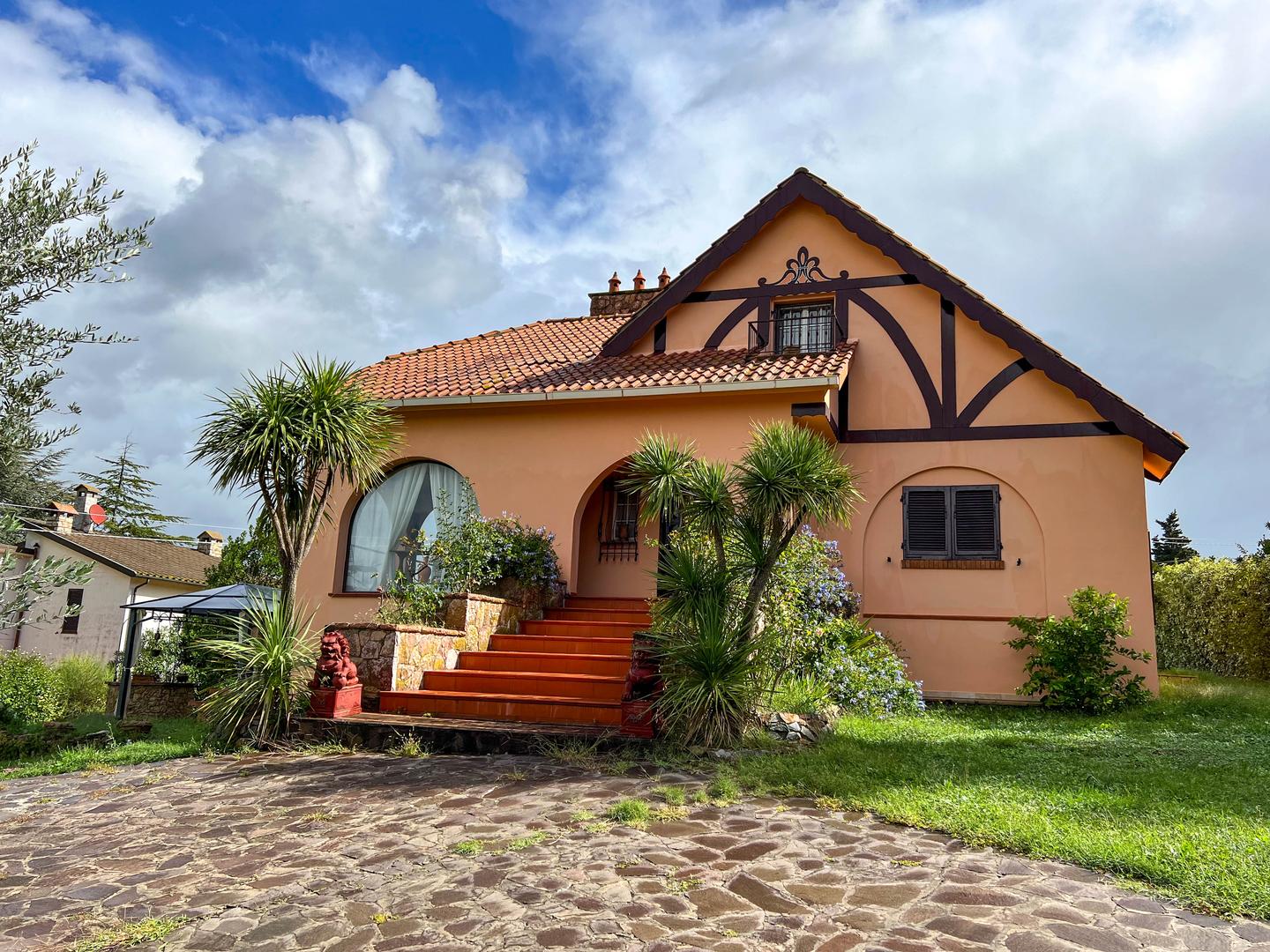 Castillo Sainte-Cécile, alojamiento amueblado y casa rural en Gaillac -  Toscana occitana, image size:1440x1080