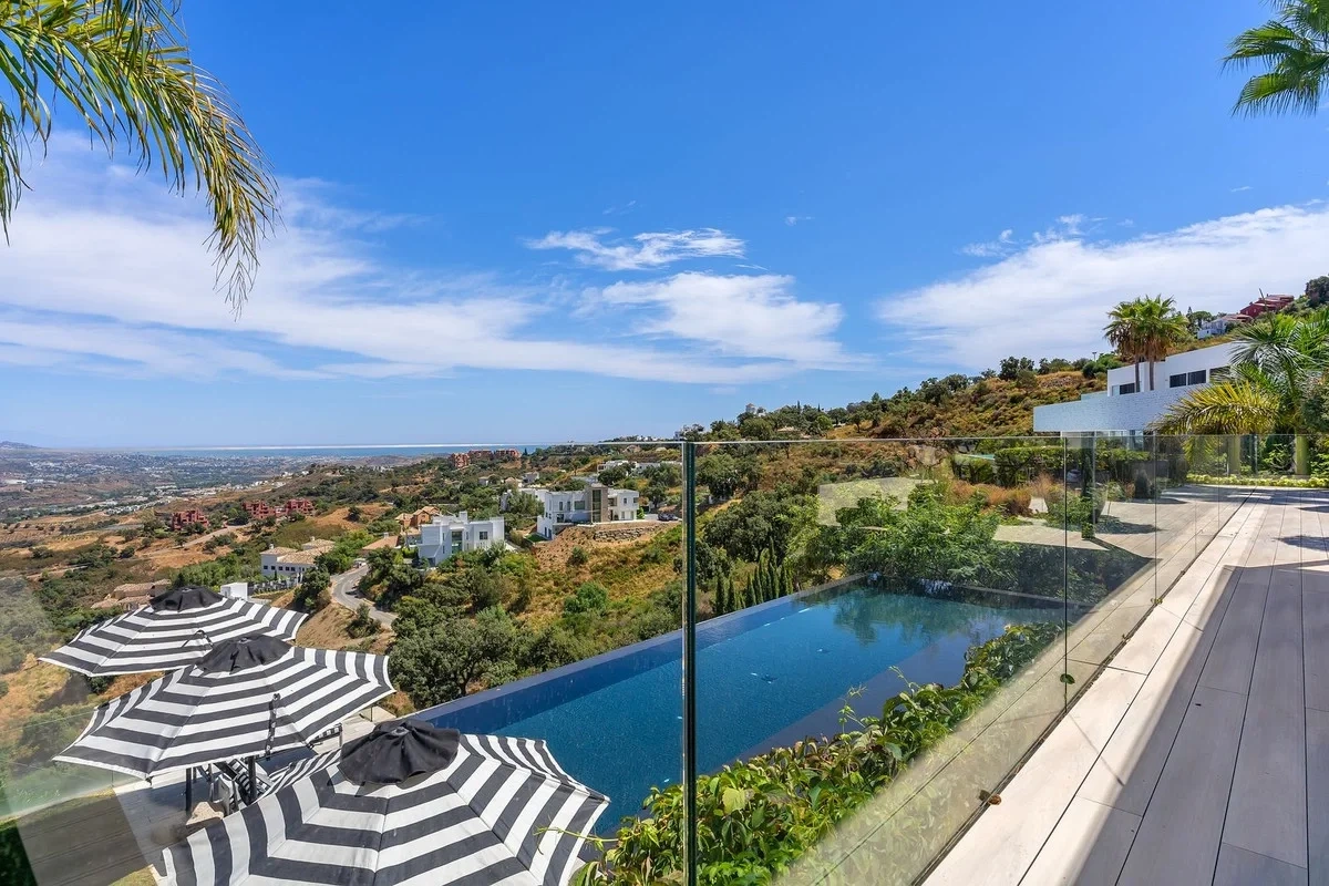 2 - venta casa ojen andalucía españa