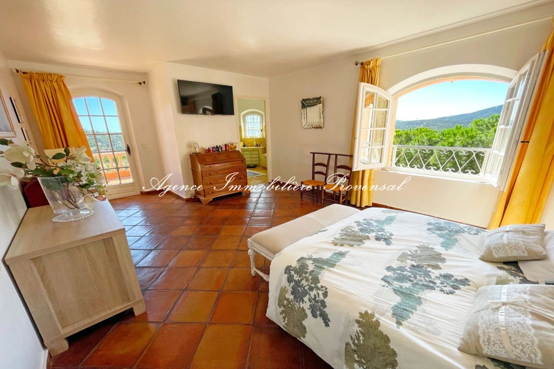 2 - venda casa vista de mar sainte-maxime var frança