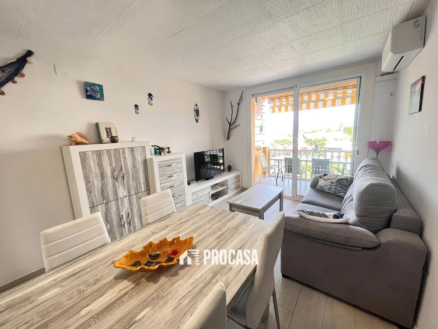 2 - apartment for sale in empuriabrava catalonia spain