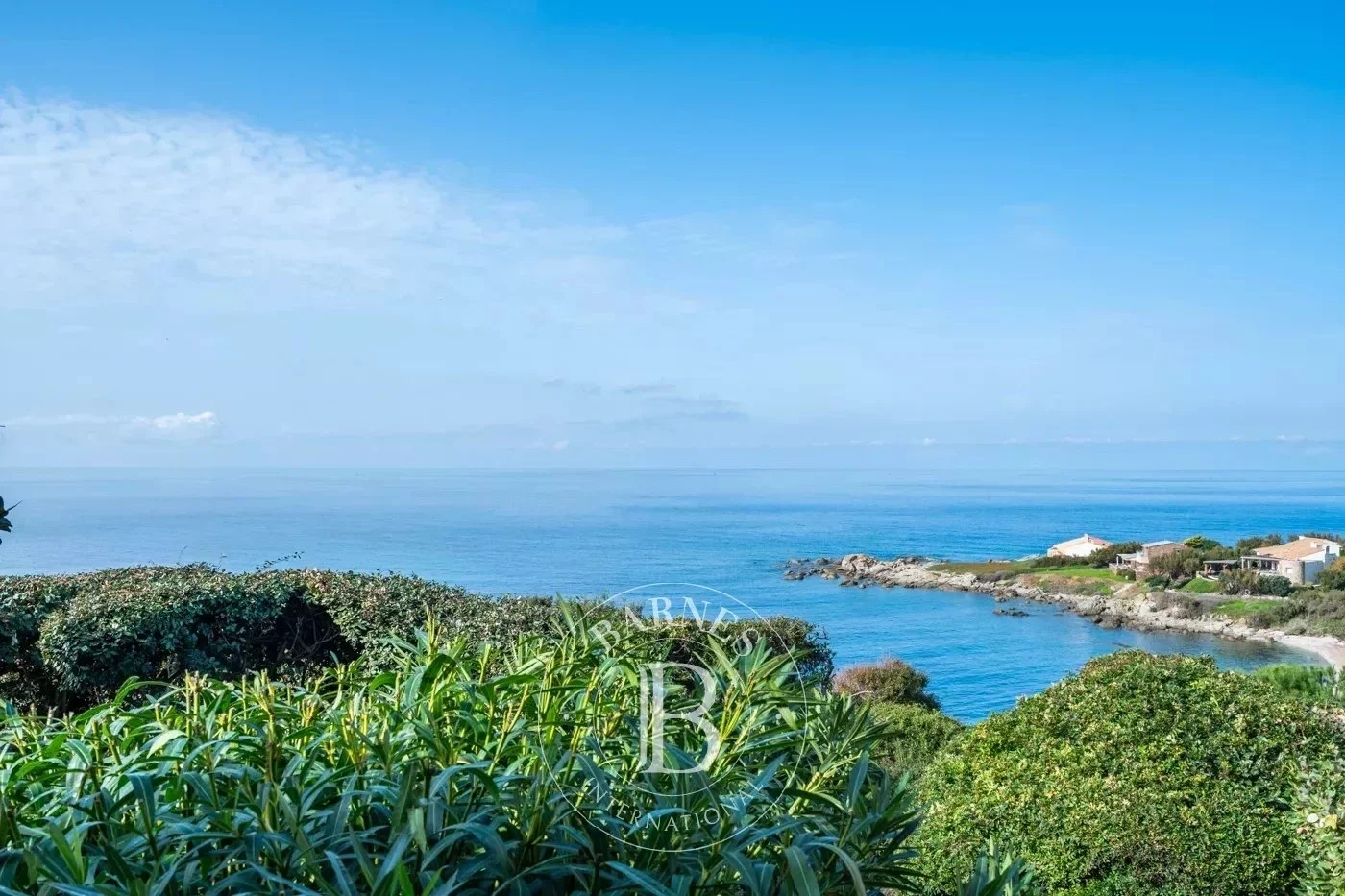 2 - продажа дом вид моря l'île-rousse корсика (верхняя) франция