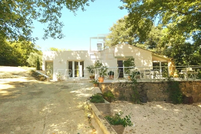 2 - venta casa le pin gard francia