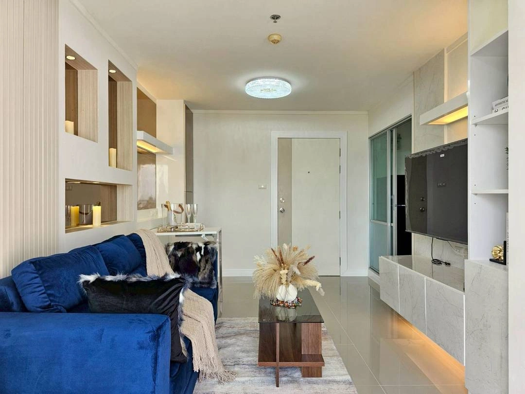 2 - vente appartement pieds dans l'eau pattaya chonburi thaïlande