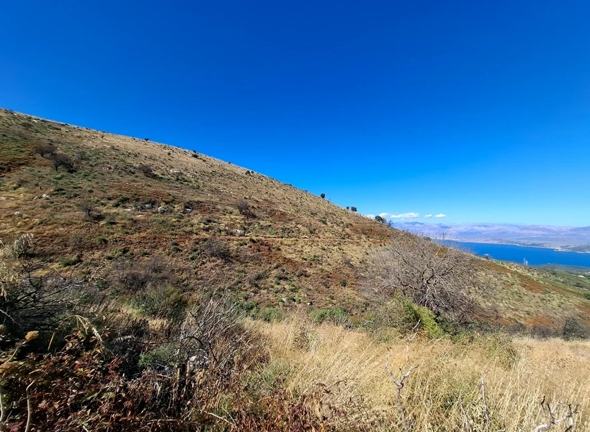 2 - vente terrain vue mer sinies îles ioniennes grèce