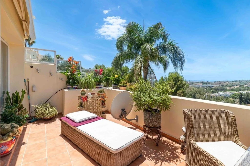 1 - verkoop appartement aan het water benahavis - costa del sol andalusië spanje