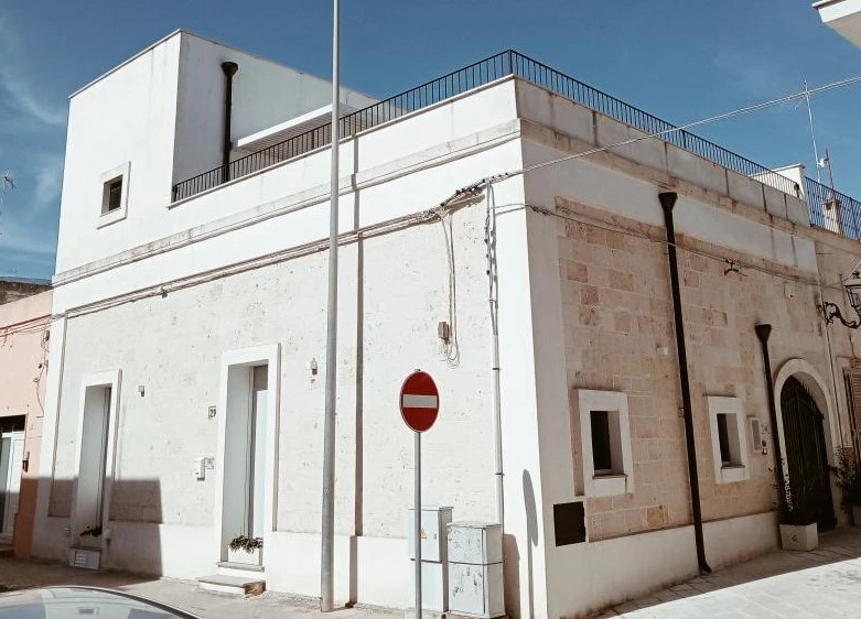1 - venda casa maruggio apulia itália