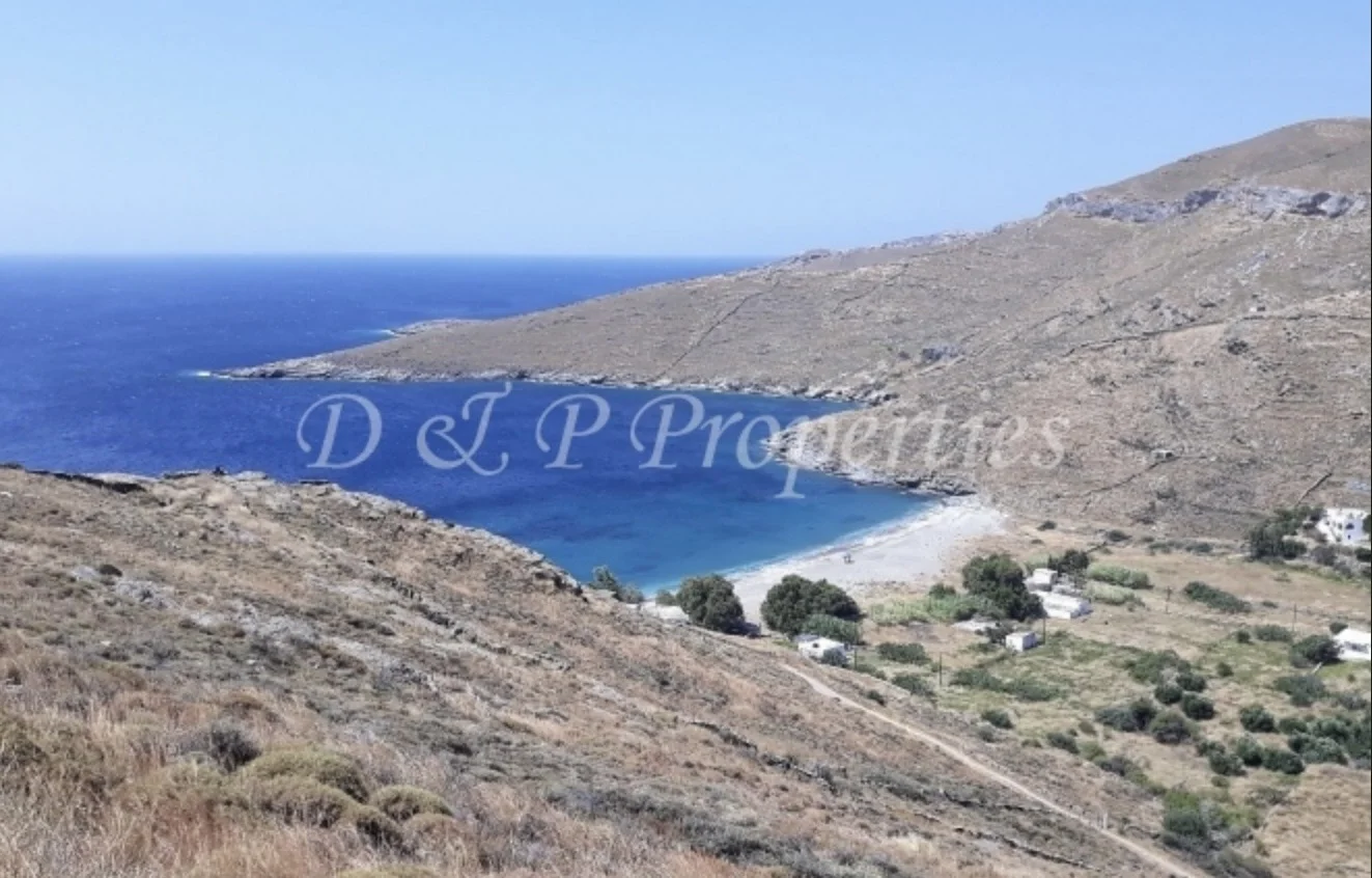 1 - vente terrain pieds dans l'eau kýthnos egée méridionale grèce