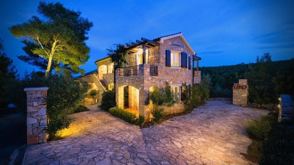 2 - venta edificio vista al mar hvar split-dalmacia croacia