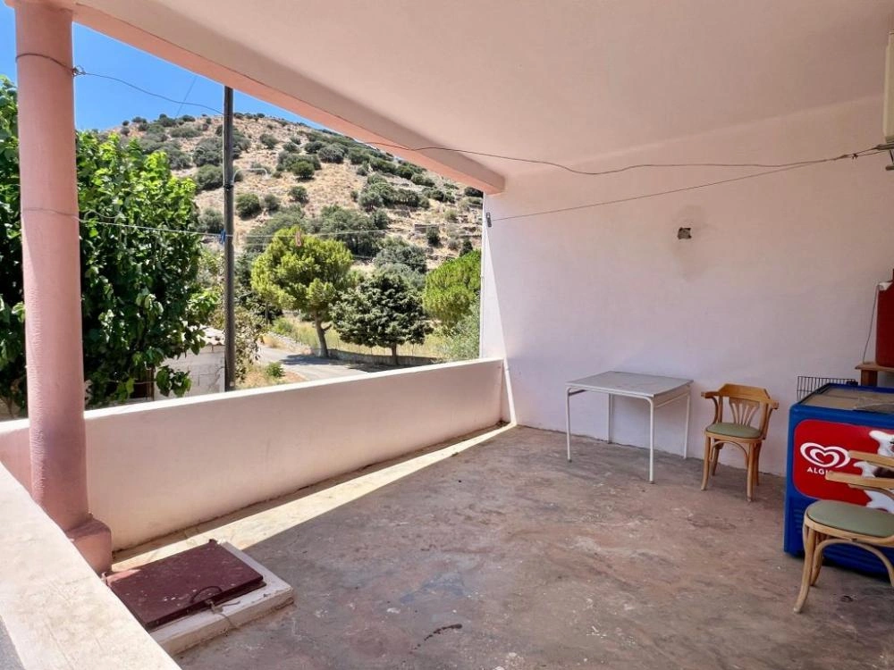2 - vendita casa kastélli (neapoli) creta grecia
