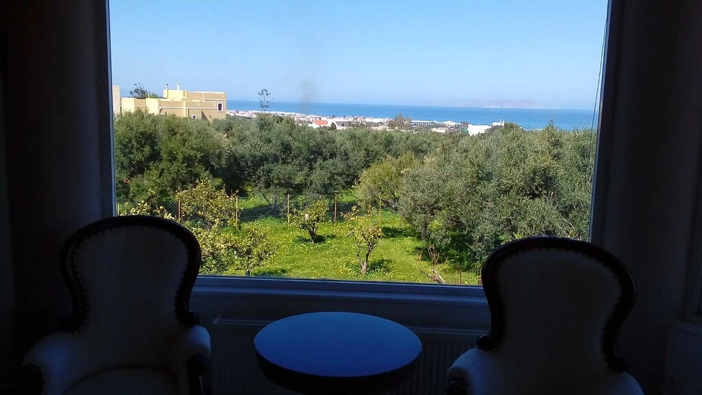 2 - vente maison vue mer anissaras crète grèce