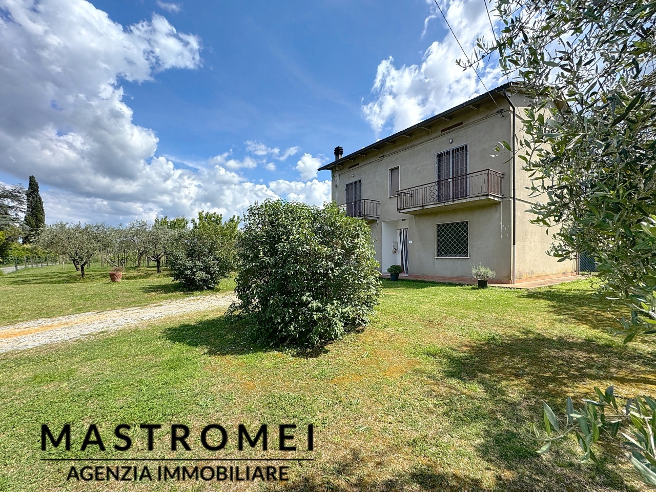 1 - verkauf anwesen castelfranco di sotto toskana italien