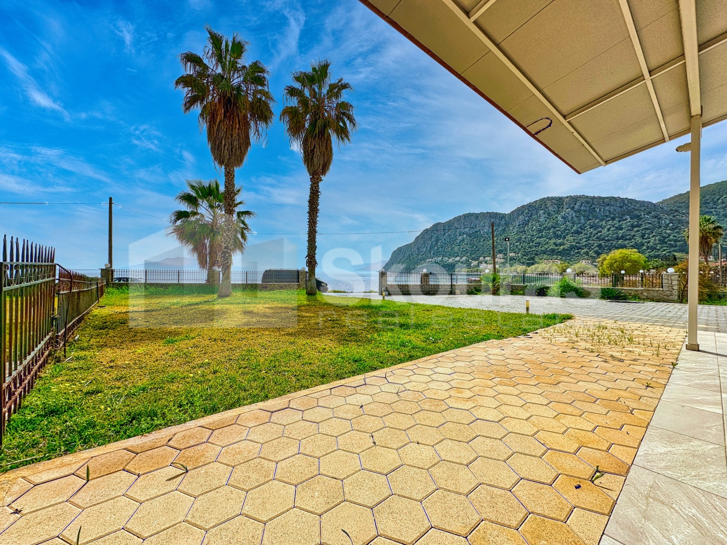 2 - venda casa frente ao mar néa epídavros peloponeso grécia