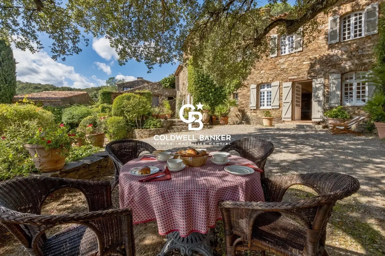 1 - venta casa la garde-freinet var francia