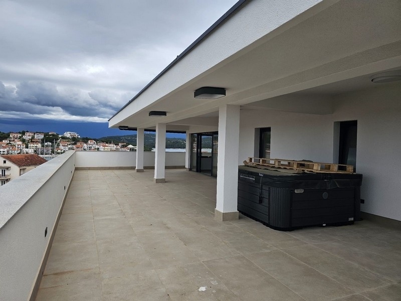 2 - vendita appartamento vista mare jezera sebenico e tenin croazia